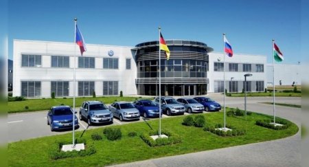 В России выпущен 200-тысячный Skoda Rapid - «Новостной Автоблогер»