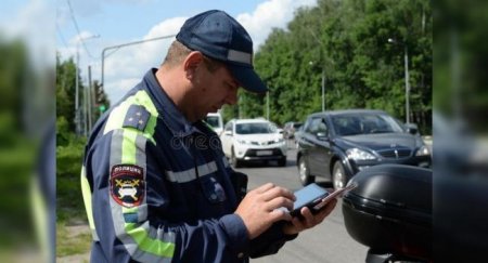 Зачем сотрудники ГИБДД спрашивают про неоплаченные штрафы? - «Новостной Автоблогер»