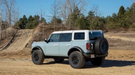 Дилеры Ford набрали 230 000 бронирований Bronco - «Новостной Автоблогер»
