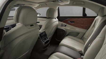 Флагман Bentley обзаведется трехмерными панелями - «Новостной Автоблогер»