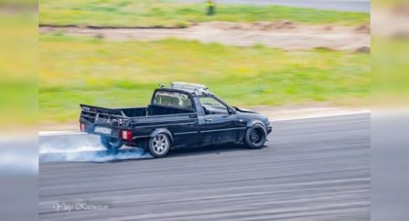 ИЖ-2717 получил двигатель от Volvo и подвеску от BMW - «Новостной Автоблогер»