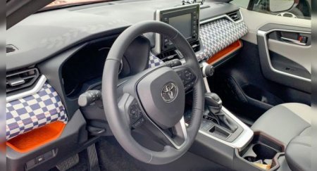 Японцы сделали лимузин из кросса Toyota RAV4 - «Новостной Автоблогер»