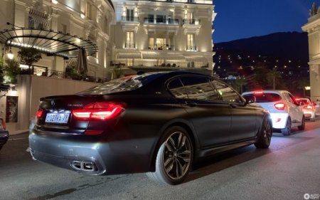 Maybach 62 и BMW 760Li, несмотря на свой вес, удивительно быстры - «Новостной Автоблогер»