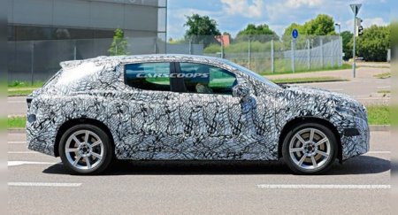 Mercedes вывел на тесты прототип нового электрического кросса - «Новостной Автоблогер»