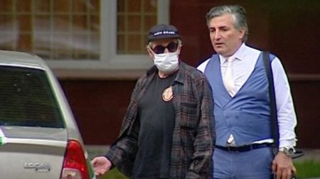 Михаил Ефремов хочет сменить адвоката в деле о ДТП - «Новостной Автоблогер»