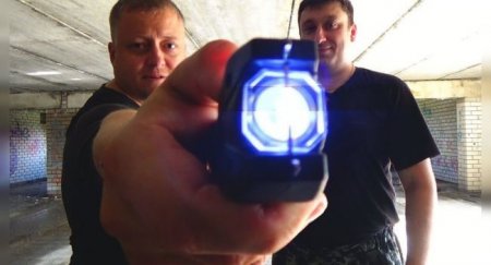 Может ли инспектор ГИБДД выписать штраф за электрошокер в авто? - «Новостной Автоблогер»