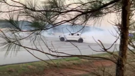Опубликовано видео с экстремальных тестов Ford Mustang Mach-E - «Новостной Автоблогер»