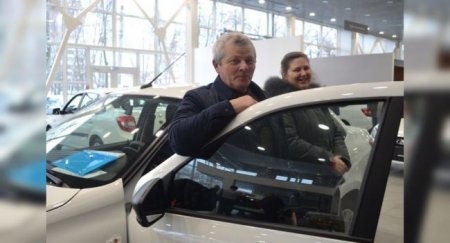 Орловское ФСС вручило автомобили пострадавшим на производстве - «Новостной Автоблогер»