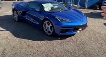 Посмотрите на распаковку новой модели Chevrolet Corvette - «Новостной Автоблогер»