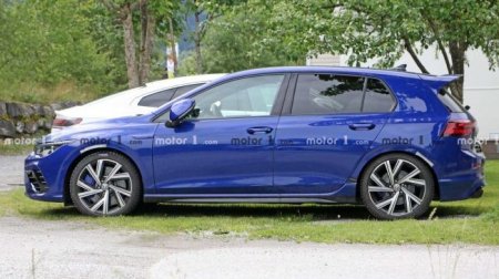 Прототип Volkswagen Golf R «поймали» без камуфляжа - «Новостной Автоблогер»