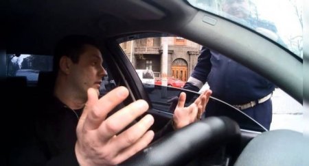 Список вещей, которые сотрудник ГИБДД имеет полное право у вас изъять - «Новостной Автоблогер»