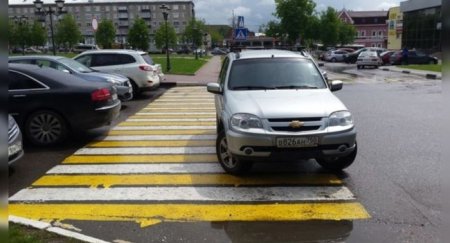 Спорный вопрос: Тупик — не место для парковки? - «Новостной Автоблогер»