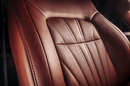 Toyota Land Cruiser 200 в топовой комплектации защитили от угона - «Новостной Автоблогер»