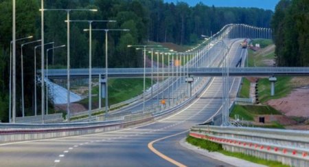 В чем опасность медленной езды на трассах? Мнение эксперта - «Новостной Автоблогер»