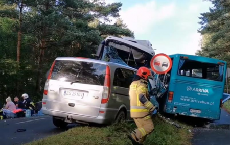 В Польше пострадали 14 человек в тройном ДТП - «ДТП»