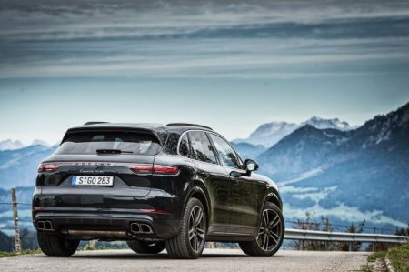 Porsche отзывает почти 450 автомобилей в России - «Новостной Автоблогер»