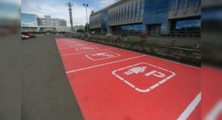 Специальная женская парковка появилась в Казани - «Новостной Автоблогер»