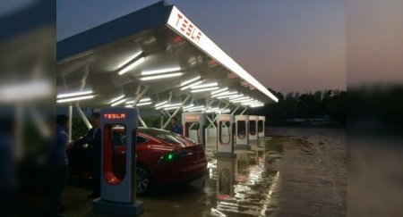 Tesla планирует открыть новые автосалоны по всему миру - «Новостной Автоблогер»