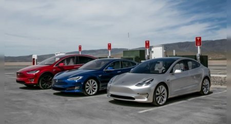 Tesla сравнили в дрэг-гонке - «Новостной Автоблогер»