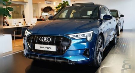 В Петербурге стартовали онлайн-продажи электромобиля Audi e-tron - «Новостной Автоблогер»