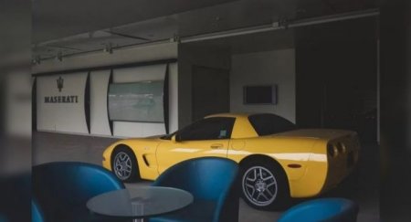 Закрытый автосалон с премиальными авто обнаружен в Китае - «Новостной Автоблогер»