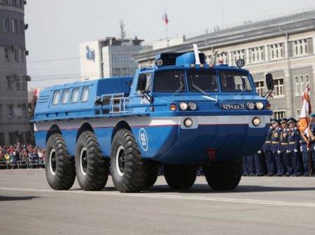ЗИЛ-4906 и ЗИЛ-49061 с дисковыми трансмиссионными тормозами. Легендарные «Синие птицы» СССР - «Новостной Автоблогер»