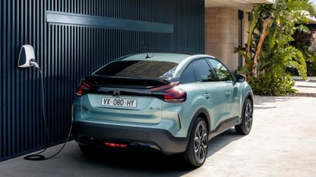 Citroen e-C4 может стать главным конкурентом VW ID.3 - «Новостной Автоблогер»