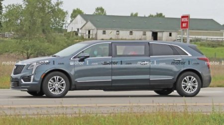 Опубликованы «шпионские» снимки лимузина на базе Cadillac XT5 - «Новостной Автоблогер»