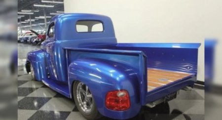 Как выглядит пикап Ford F-1 1948 года, побывавший в руках автотюнеров - «Новостной Автоблогер»