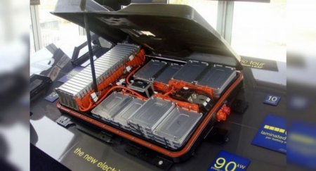 Tesla начнет использовать конструктивные аккумуляторные батареи - «Новостной Автоблогер»
