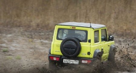 Австралийские СМИ: при 80 км/ч «Нива» превращается в машину времени - «Новостной Автоблогер»