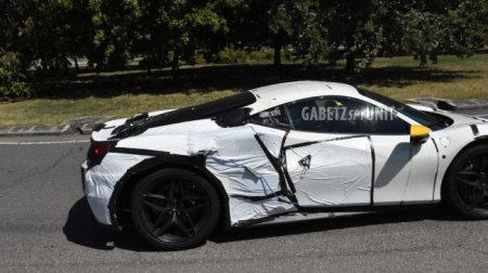 Испытательные мулы Ferrari V12 и Hybrid V6 замечены в тумане - «Новостной Автоблогер»