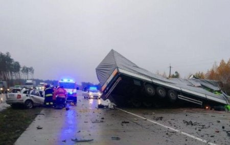 Под Житомиром в ДТП попал грузовик, есть жертвы - «ДТП»