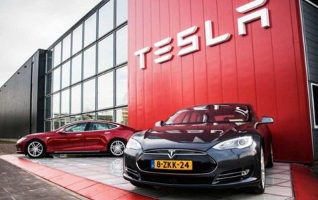 Tesla готовит производство грузовиков и спорткаров - «Новостной Автоблогер»