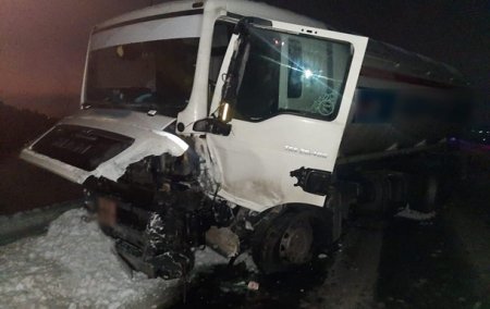 Джип врезался в бензовоз, скрываясь от полиции - «ДТП»