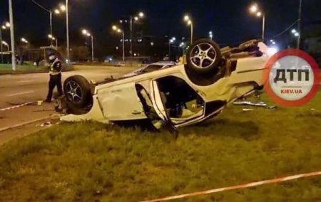 В Киеве произошло ДТП с опрокидыванием, погибла женщина - «ДТП»