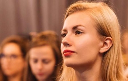 Экс-глава СЭС сбила девушку в центре Киева - «ДТП»