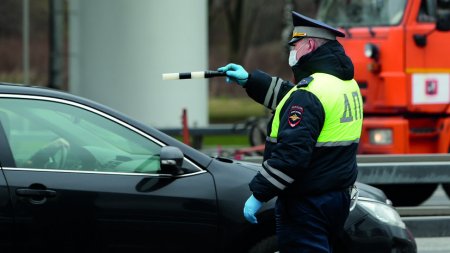 «Начали требовать выполнения ПДД»: эксперты прокомментировали сообщения об ужесточении наказания за автомобильные шторки - «ГИБДД»