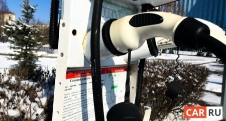 Глава Stellantis признался, что понятия не имеет, как зарабатывать на электрокарах - «Новостной Автоблогер»