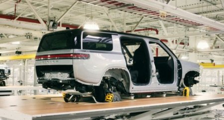 Rivian начинает выпуск внедорожников и планирует второй завод - «Новостной Автоблогер»