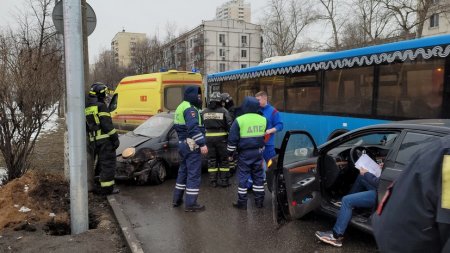 Тенденция к снижению: как в России меняется число погибших и пострадавших в ДТП - «ГИБДД»