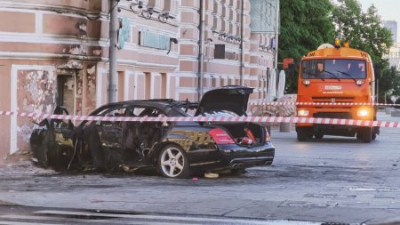 «Нас не пускали, но мы прорвались»: в Дагестане наградят уроженцев республики, которые вытащили людей из горящего авто - «ГИБДД»