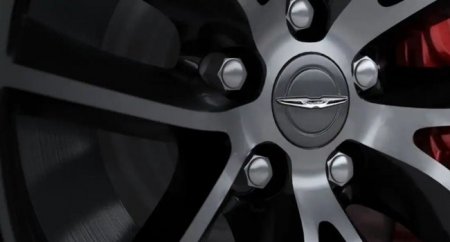 Chrysler выпустила мощнейший седан в истории бренда - «Новостной Автоблогер»