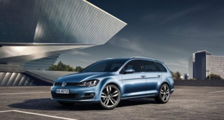 Появились шпионские фото нового Volkswagen Passat с минимальным камуфляжем - «Новостной Автоблогер»