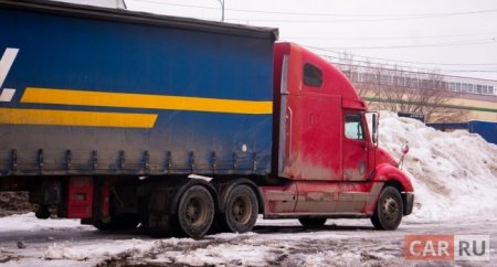 Как возместить ущерб за упавшую на авто снежную глыбу с фуры - «Новостной Автоблогер»