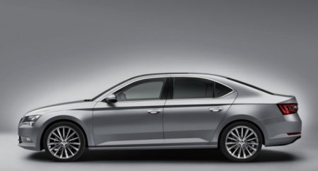В России снизили цены на новые Skoda Superb - «Новостной Автоблогер»