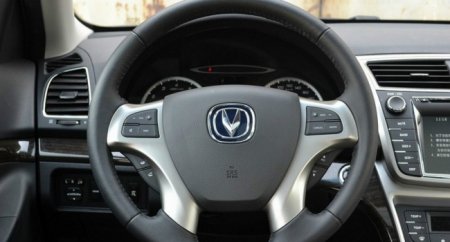 Changan запустил в России продажи нового седана Lamore - «Новостной Автоблогер»