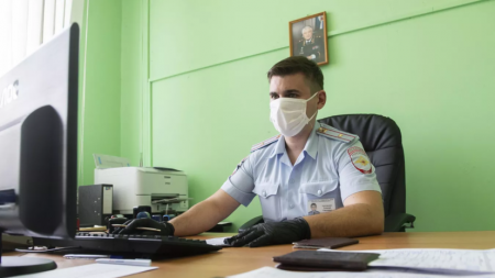 МВД просит россиян в ближайшие часы воздержаться от визита в отделы ГИБДД - «ГИБДД»