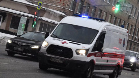 В Челябинске столкнулись легковой автомобиль и автобус - «ГИБДД»