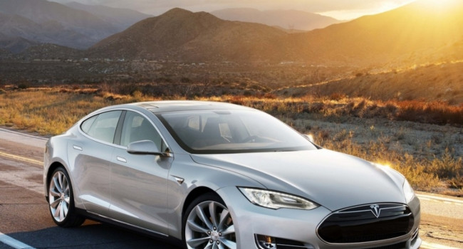 Tesla обошла BYD и вновь стала ведущим производителем электромобилей в мире - «Новостной Автоблогер»